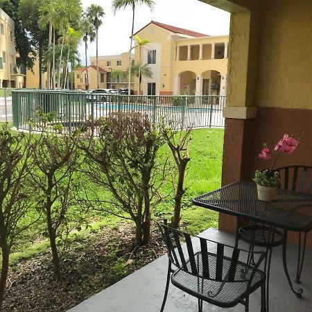 Shamrock Kendall Apartment Miami Bagian luar foto
